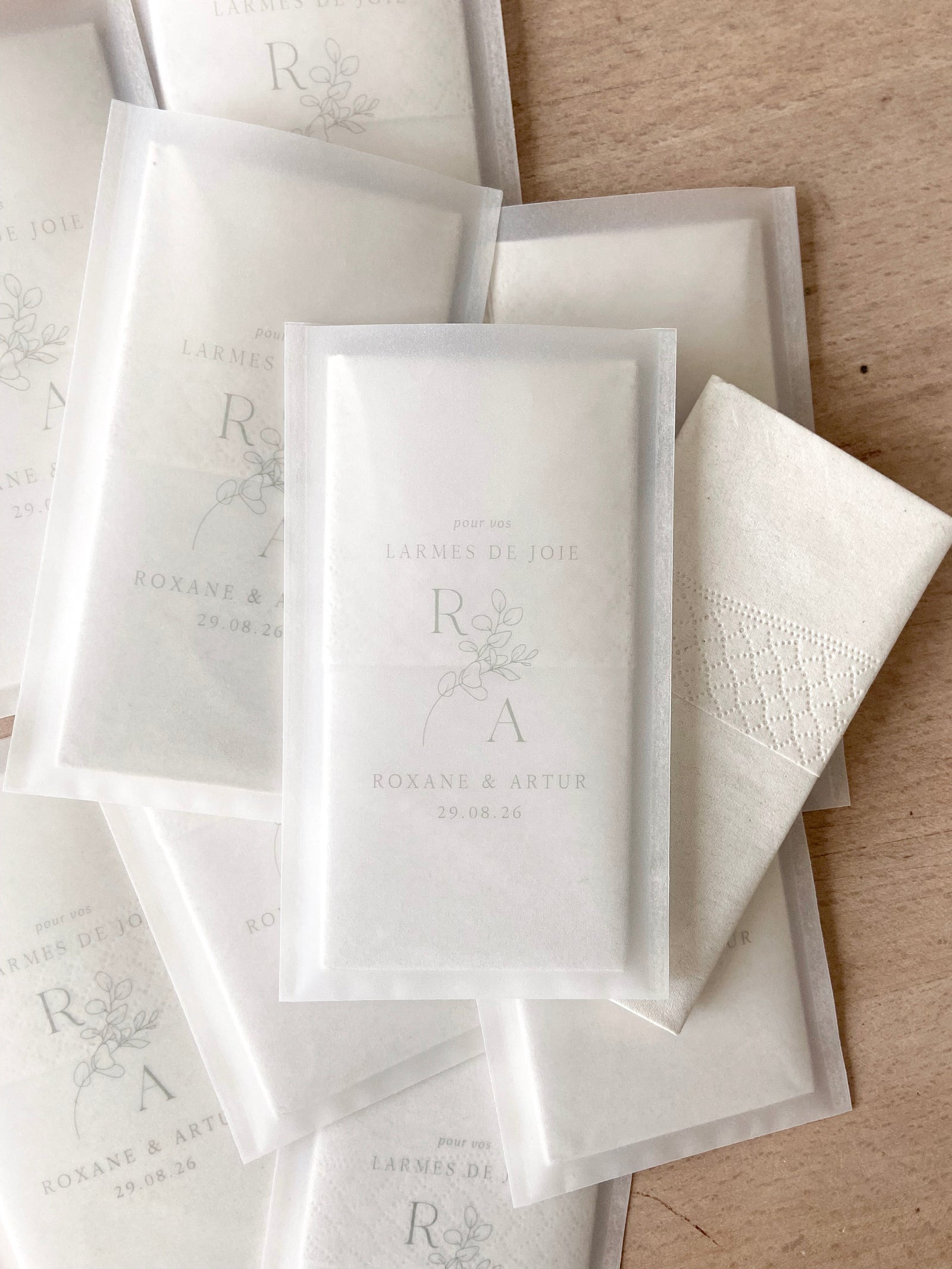 Recevez vos mouchoirs — Memerle, papeterie artisanale personnalisée (France & international)