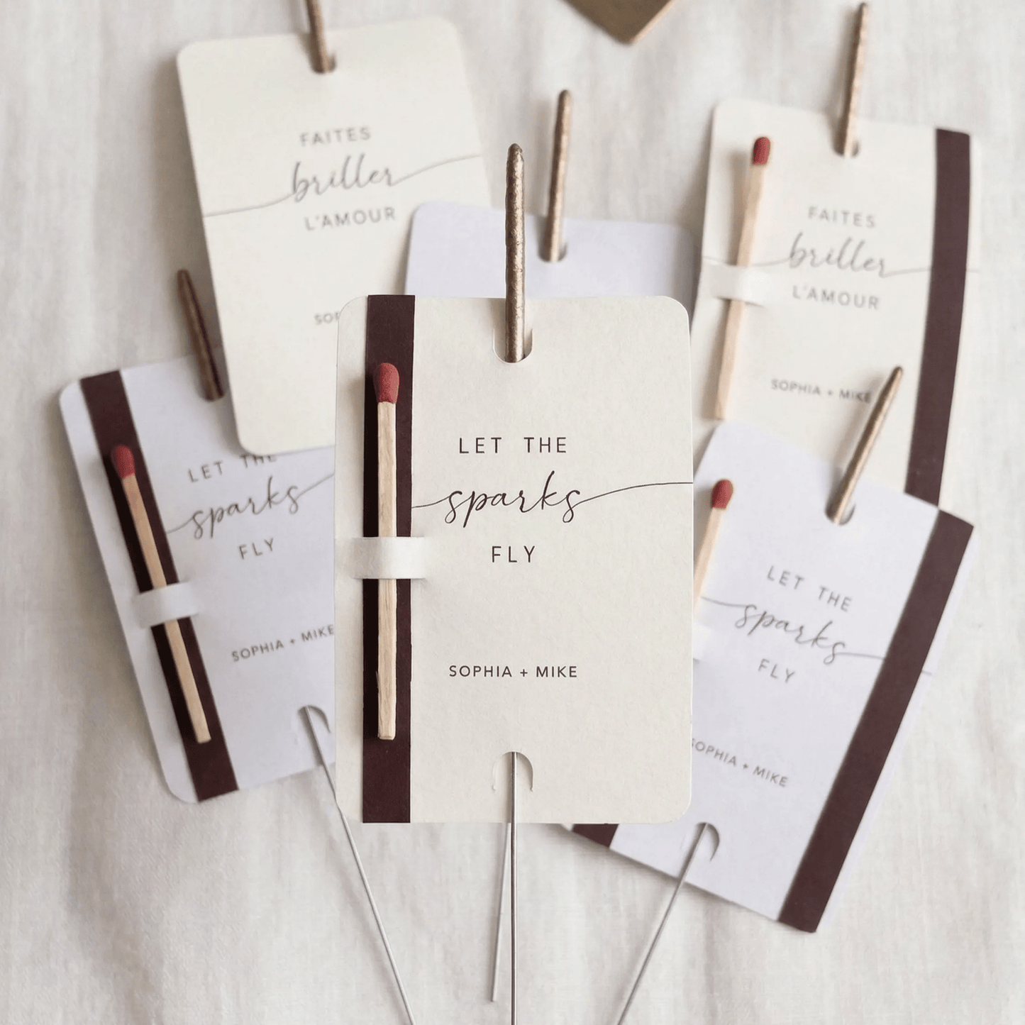 Cierges mariage avec étiquette personnalisée calligraphie fine — Memerle